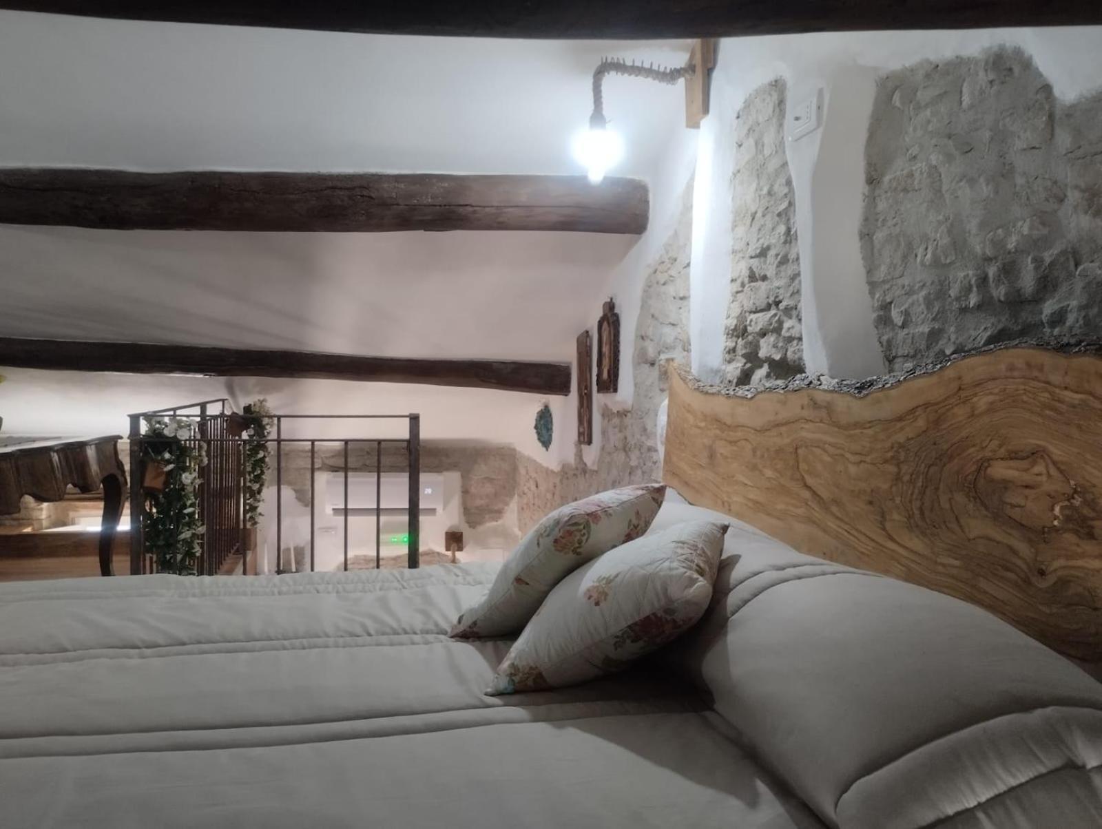Dimora Forgione B&B - Pietrelcina Exterior photo